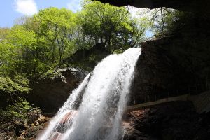 雷滝（かみなりだき）